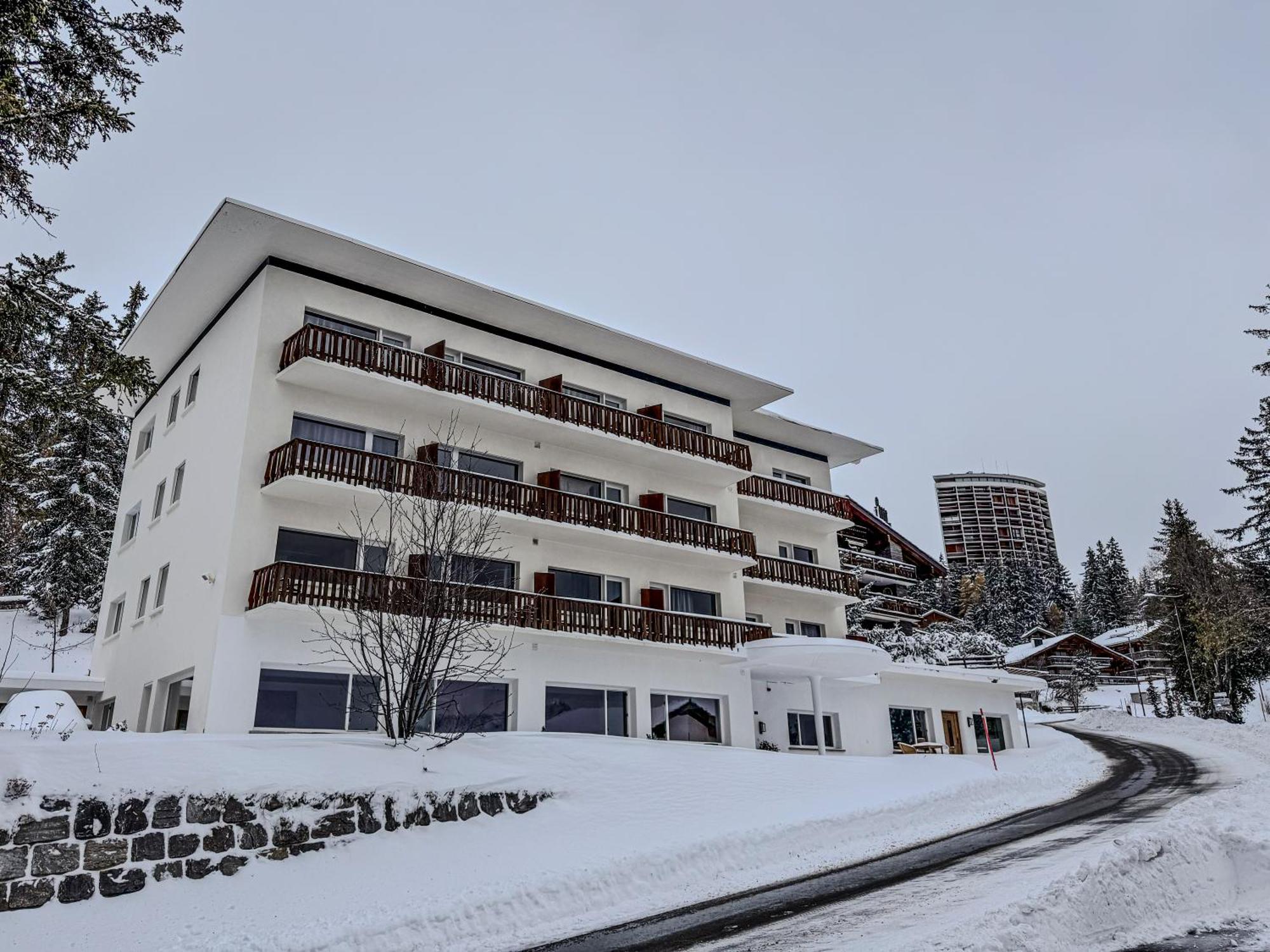 Crans Montana Suites Ngoại thất bức ảnh