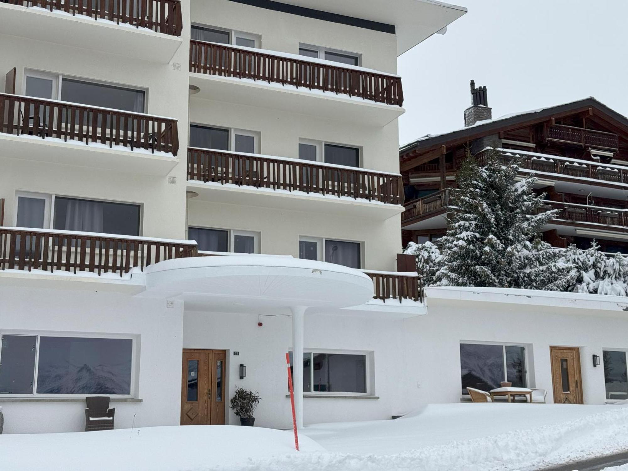 Crans Montana Suites Ngoại thất bức ảnh