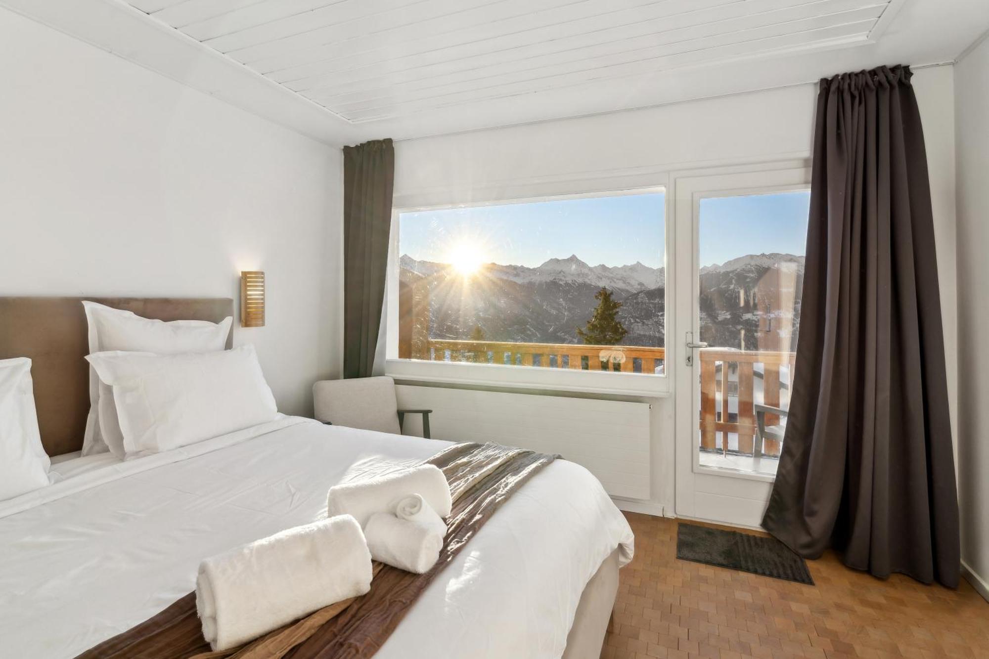 Crans Montana Suites Ngoại thất bức ảnh